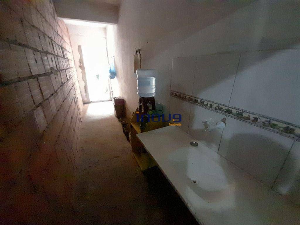 Casa à venda com 3 quartos, 500M2 - Foto 45