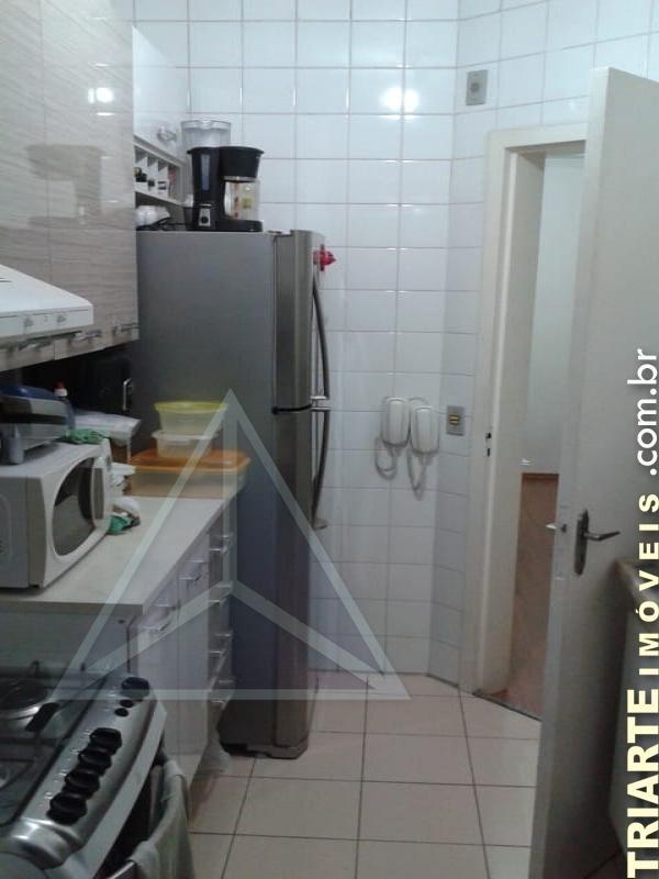 Apartamento à venda com 2 quartos, 58m² - Foto 10