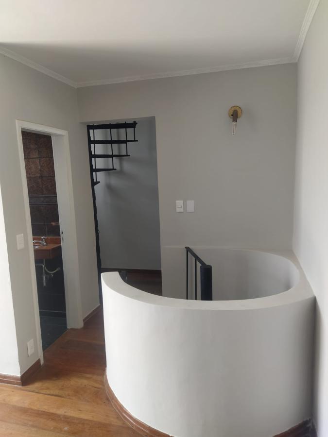 Apartamento à venda com 3 quartos, 145m² - Foto 9