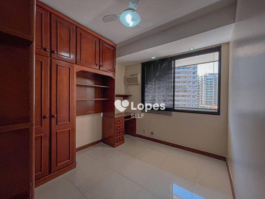 Apartamento à venda com 4 quartos, 150m² - Foto 8