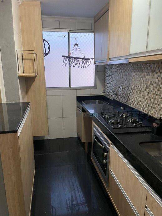 Apartamento para alugar com 2 quartos, 47m² - Foto 8