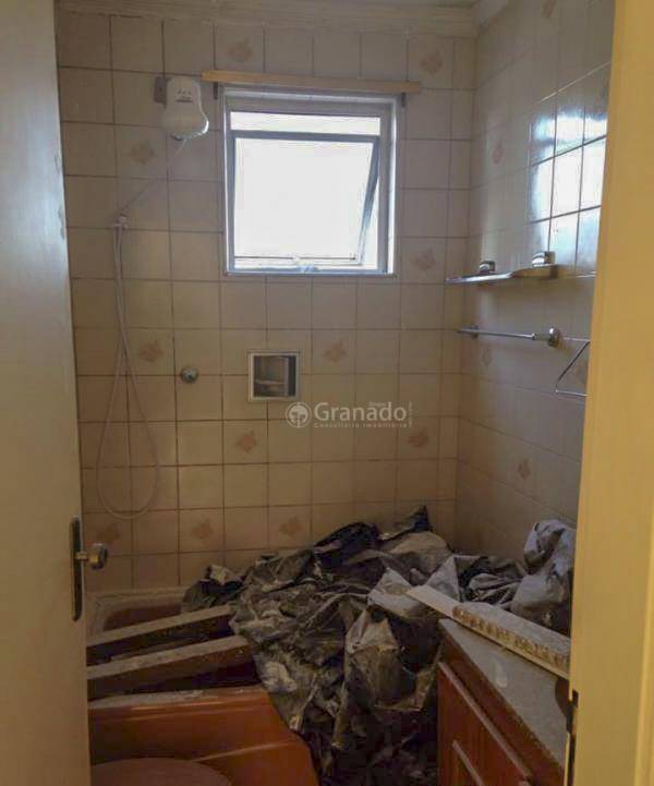 Apartamento à venda com 2 quartos, 73m² - Foto 8