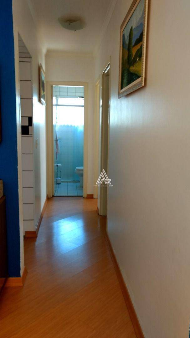 Apartamento à venda com 2 quartos, 57m² - Foto 4