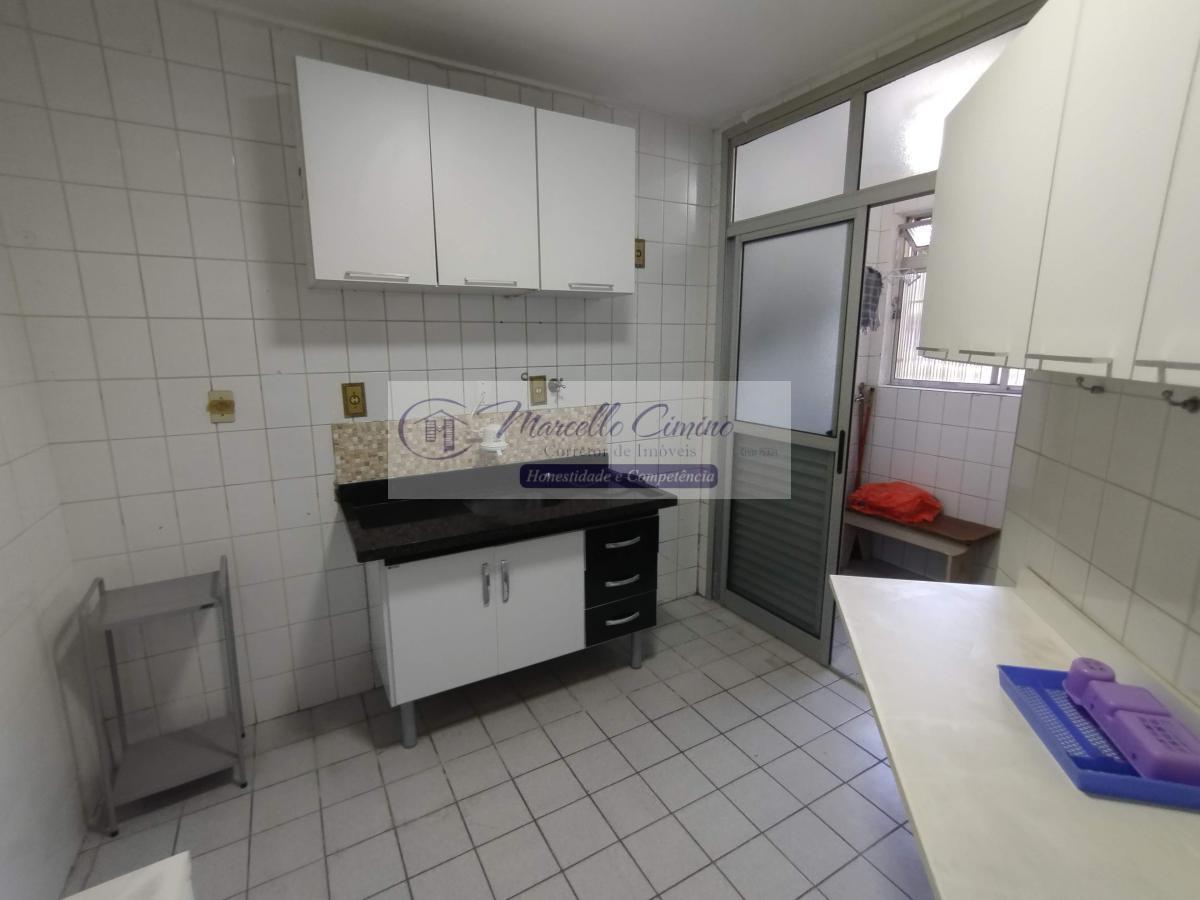 Apartamento à venda com 3 quartos, 69m² - Foto 8