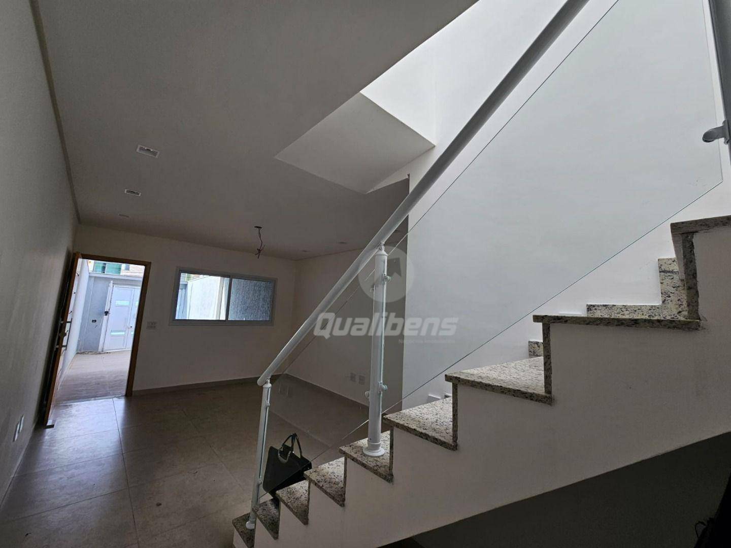 Sobrado à venda com 3 quartos, 130m² - Foto 2