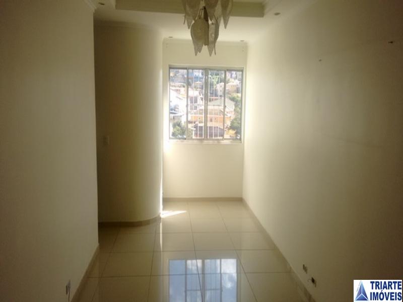 Apartamento à venda com 3 quartos, 70m² - Foto 3