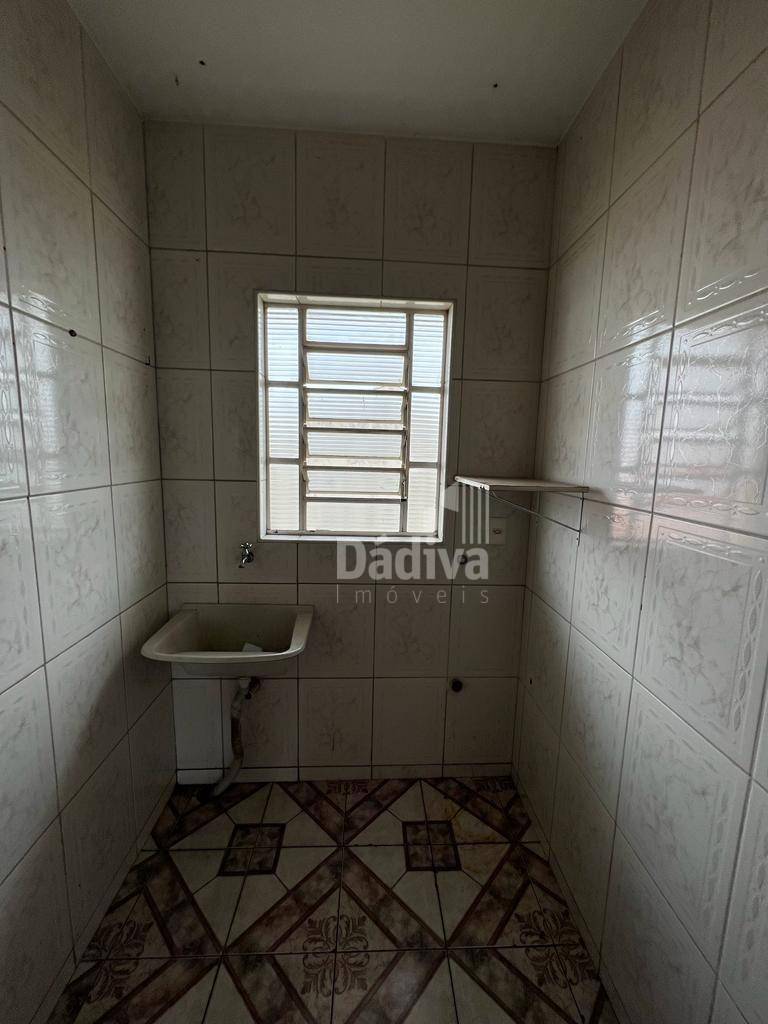 Casa para alugar com 3 quartos, 95m² - Foto 12