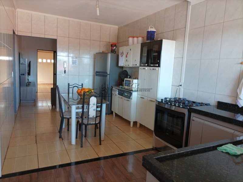 Casa à venda com 3 quartos, 106m² - Foto 13