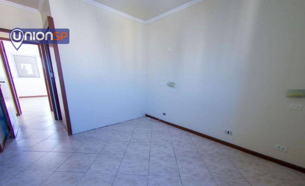 Apartamento à venda com 3 quartos, 140m² - Foto 11