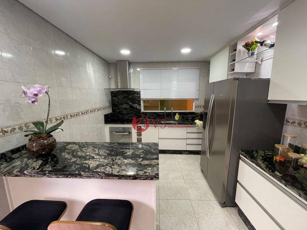 Sobrado à venda com 3 quartos, 180m² - Foto 7