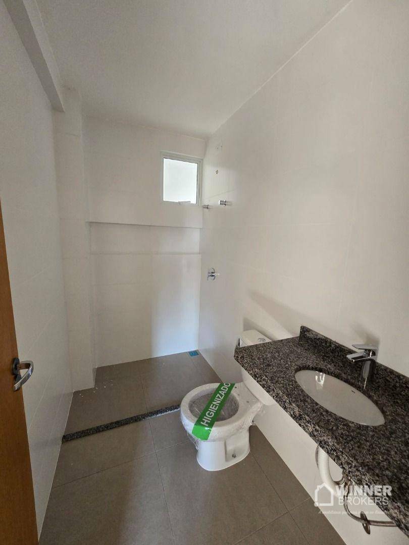 Apartamento à venda com 2 quartos, 65m² - Foto 7