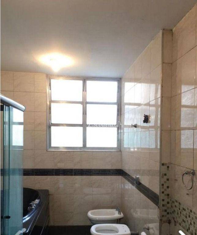 Apartamento à venda com 3 quartos, 200m² - Foto 15