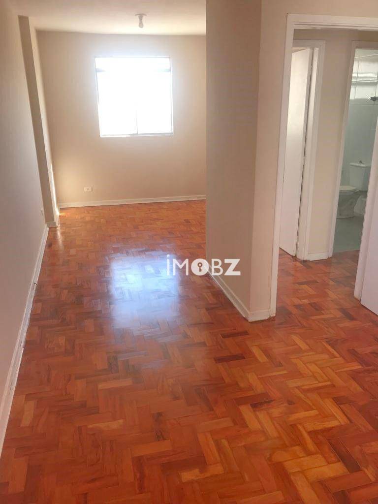 Apartamento à venda com 3 quartos, 75m² - Foto 10