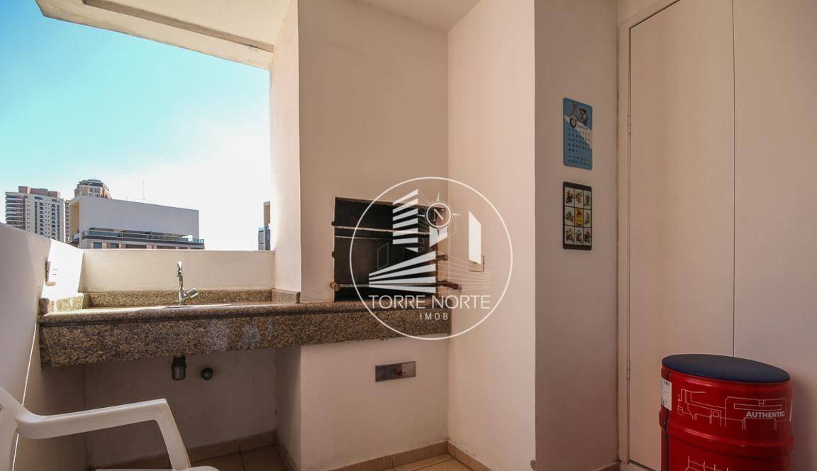 Apartamento à venda com 3 quartos, 160m² - Foto 29