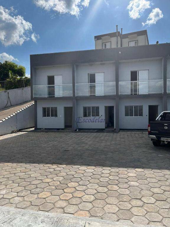 Casa à venda com 2 quartos, 77m² - Foto 1