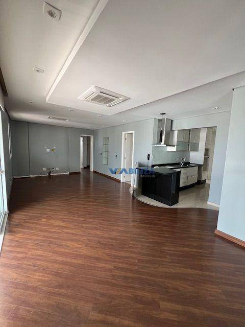 Apartamento à venda com 2 quartos, 93m² - Foto 1