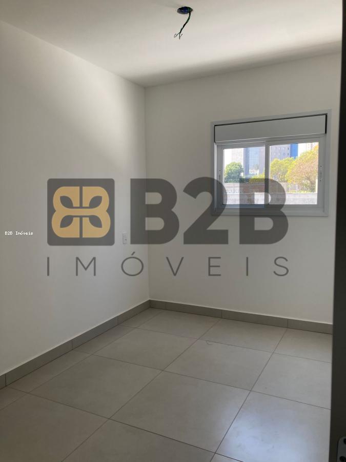 Apartamento à venda com 1 quarto, 41m² - Foto 7