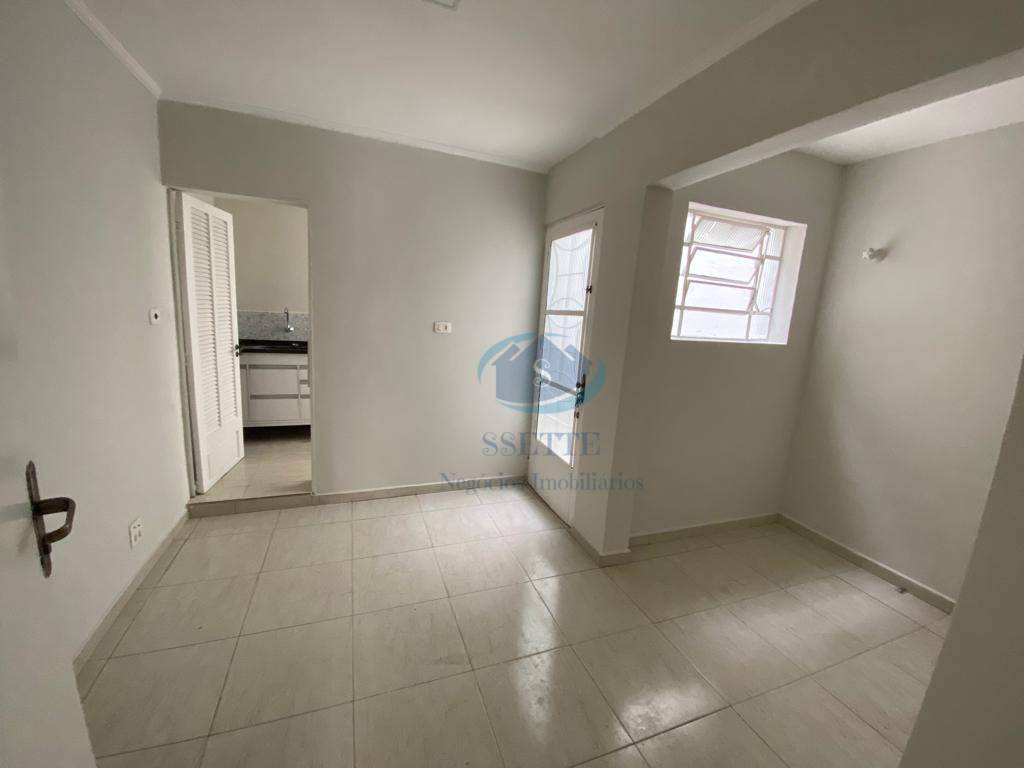 Casa à venda com 2 quartos, 100m² - Foto 12