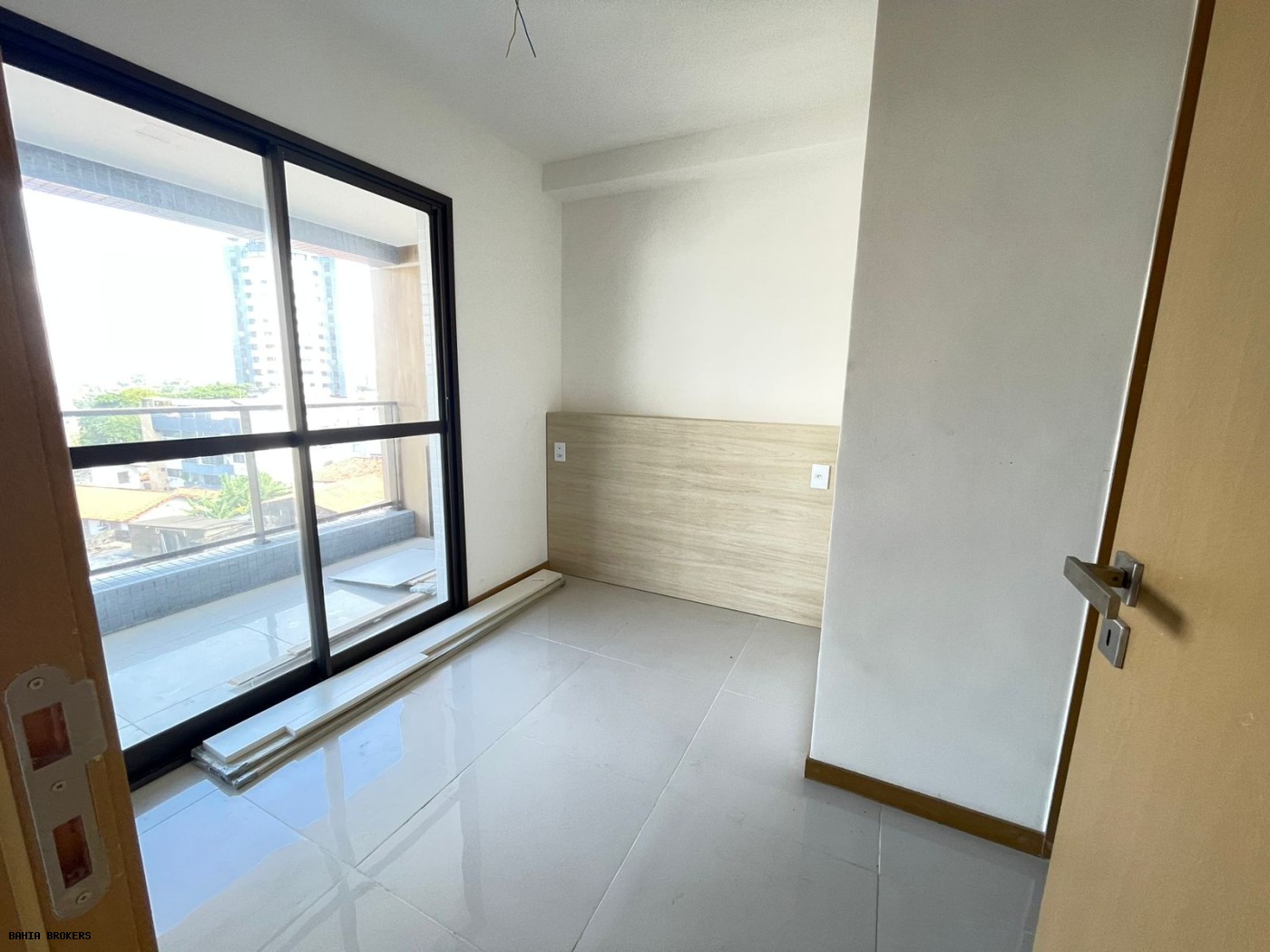 Apartamento à venda com 1 quarto, 30m² - Foto 35