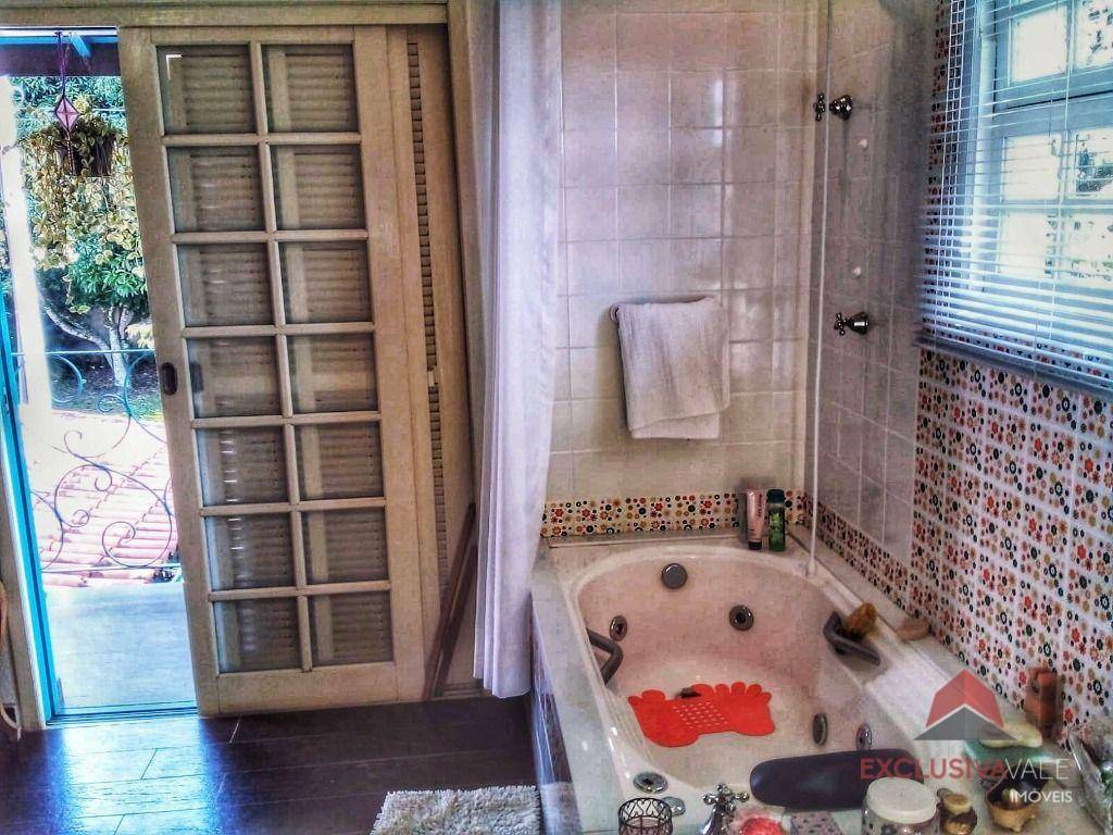 Casa de Condomínio à venda com 3 quartos, 131m² - Foto 23