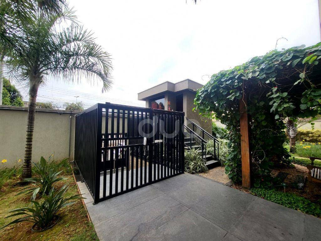 Apartamento para alugar com 3 quartos, 158m² - Foto 3