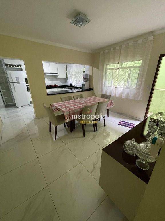 Sobrado à venda com 3 quartos, 220m² - Foto 3