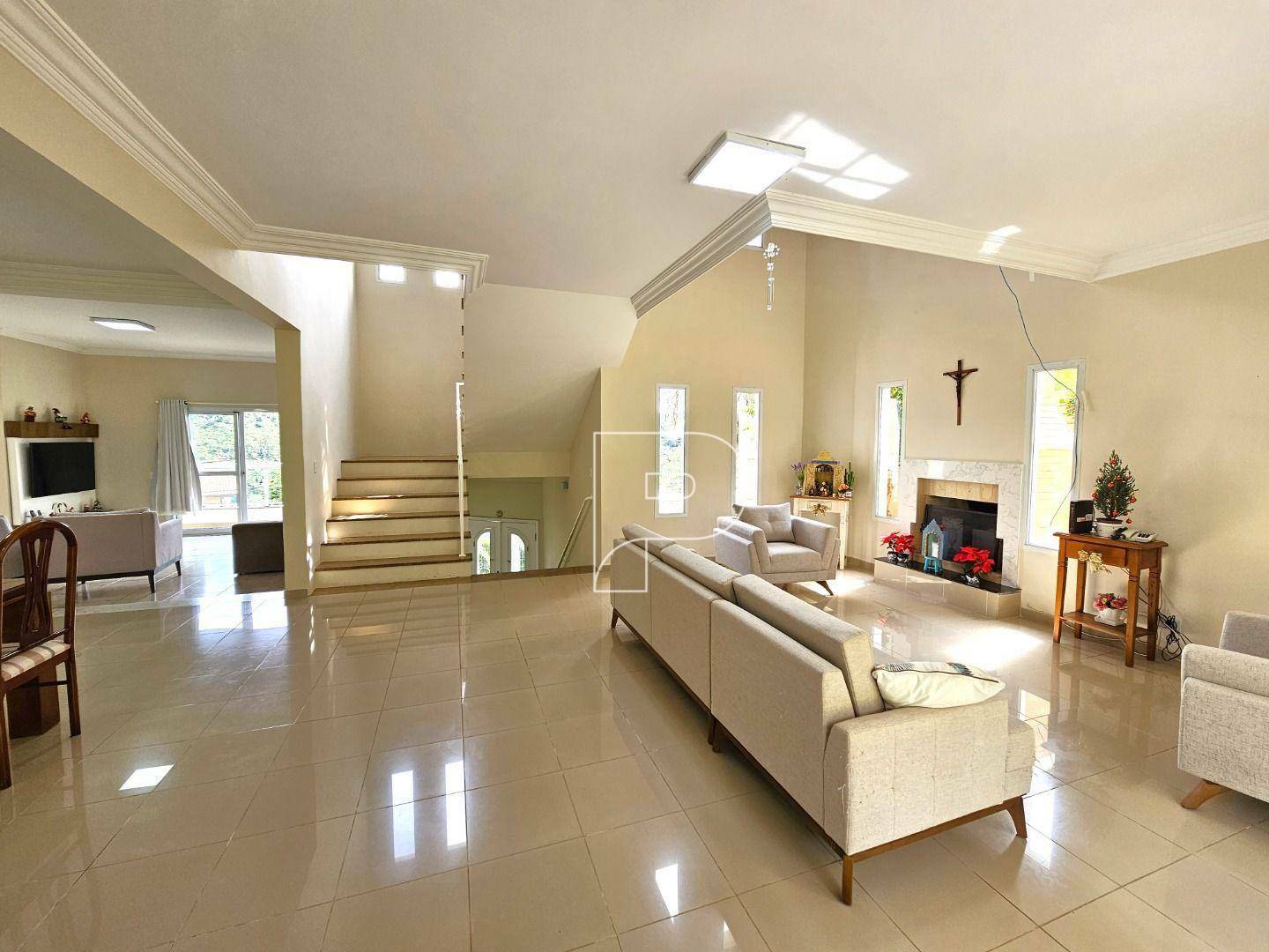 Casa de Condomínio à venda com 4 quartos, 419m² - Foto 5