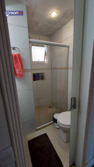 Apartamento à venda com 3 quartos, 77m² - Foto 14