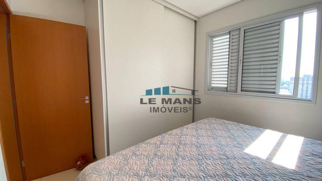 Apartamento à venda com 3 quartos, 86m² - Foto 10