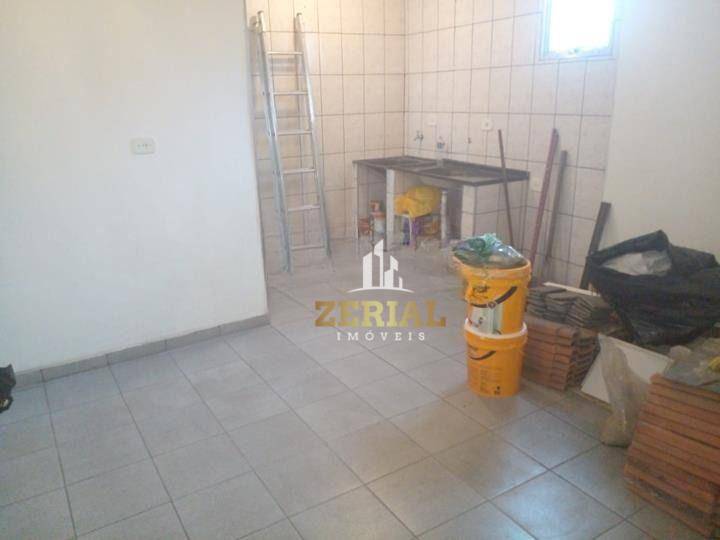 Sobrado à venda com 3 quartos, 136m² - Foto 2