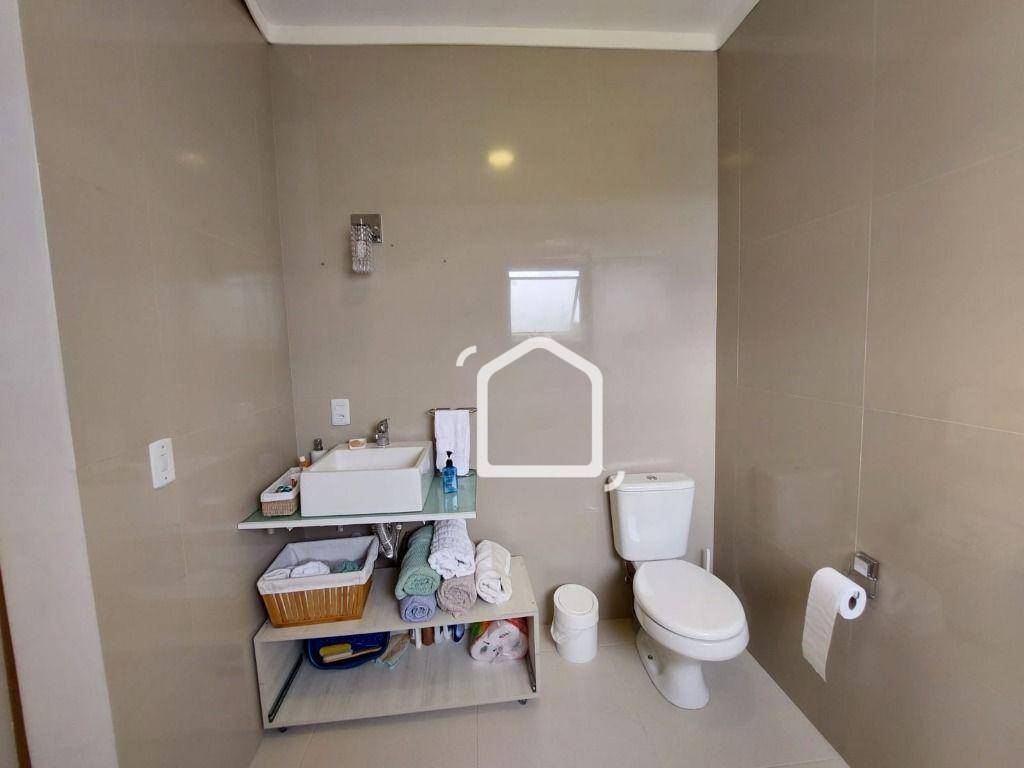 Casa de Condomínio à venda com 3 quartos, 180m² - Foto 3