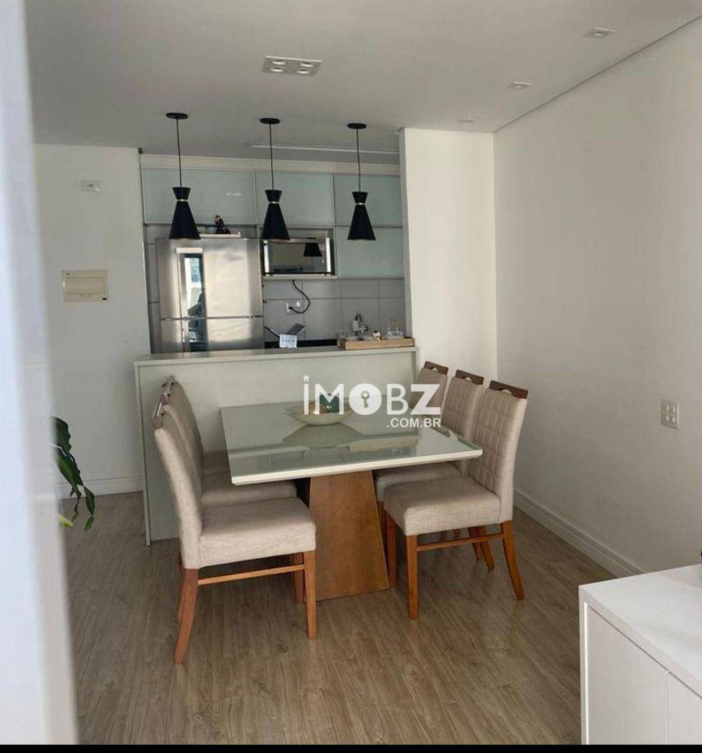 Apartamento à venda com 2 quartos, 64m² - Foto 3