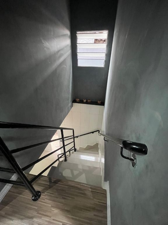 Casa de Condomínio à venda e aluguel com 3 quartos, 100m² - Foto 32