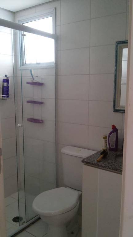 Apartamento à venda com 3 quartos, 64m² - Foto 12