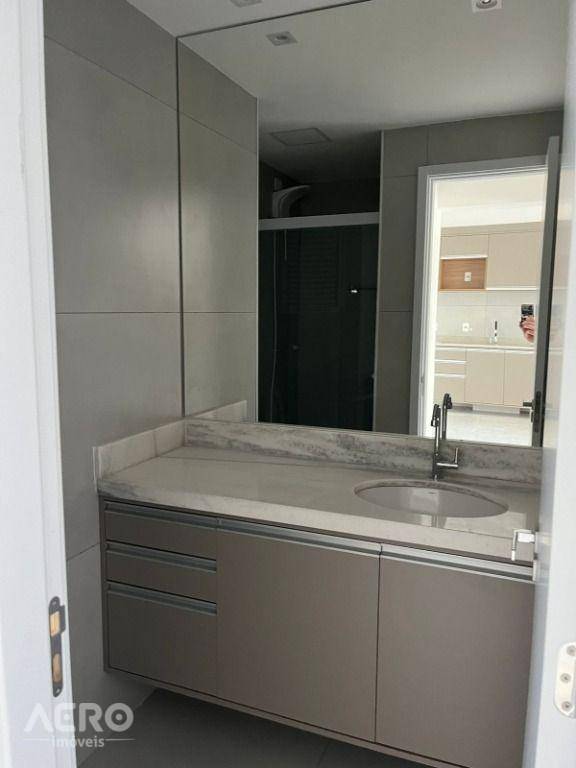 Apartamento para alugar com 1 quarto, 42m² - Foto 14