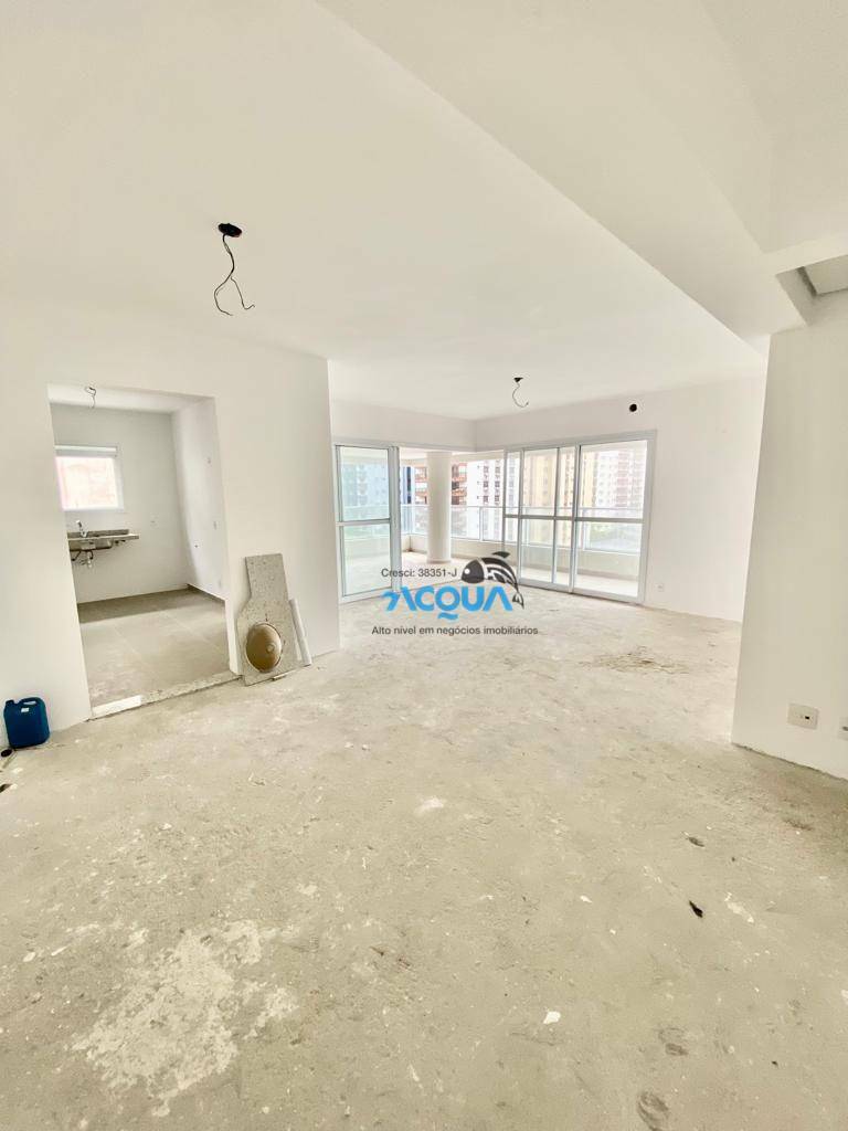 Apartamento à venda com 3 quartos, 142m² - Foto 11