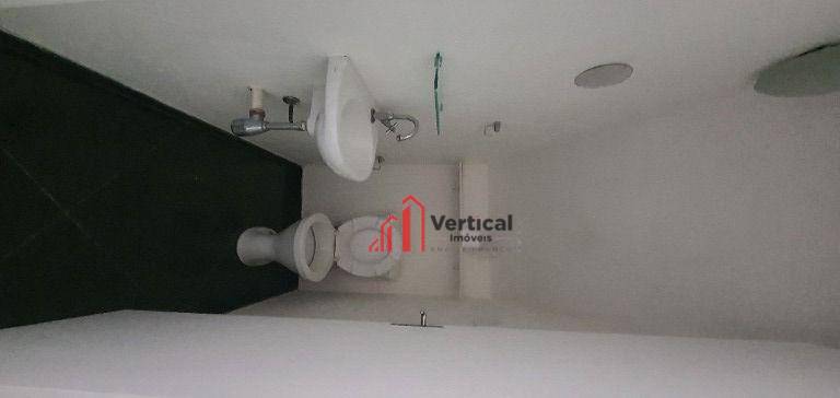 Sobrado à venda e aluguel com 3 quartos, 150m² - Foto 6