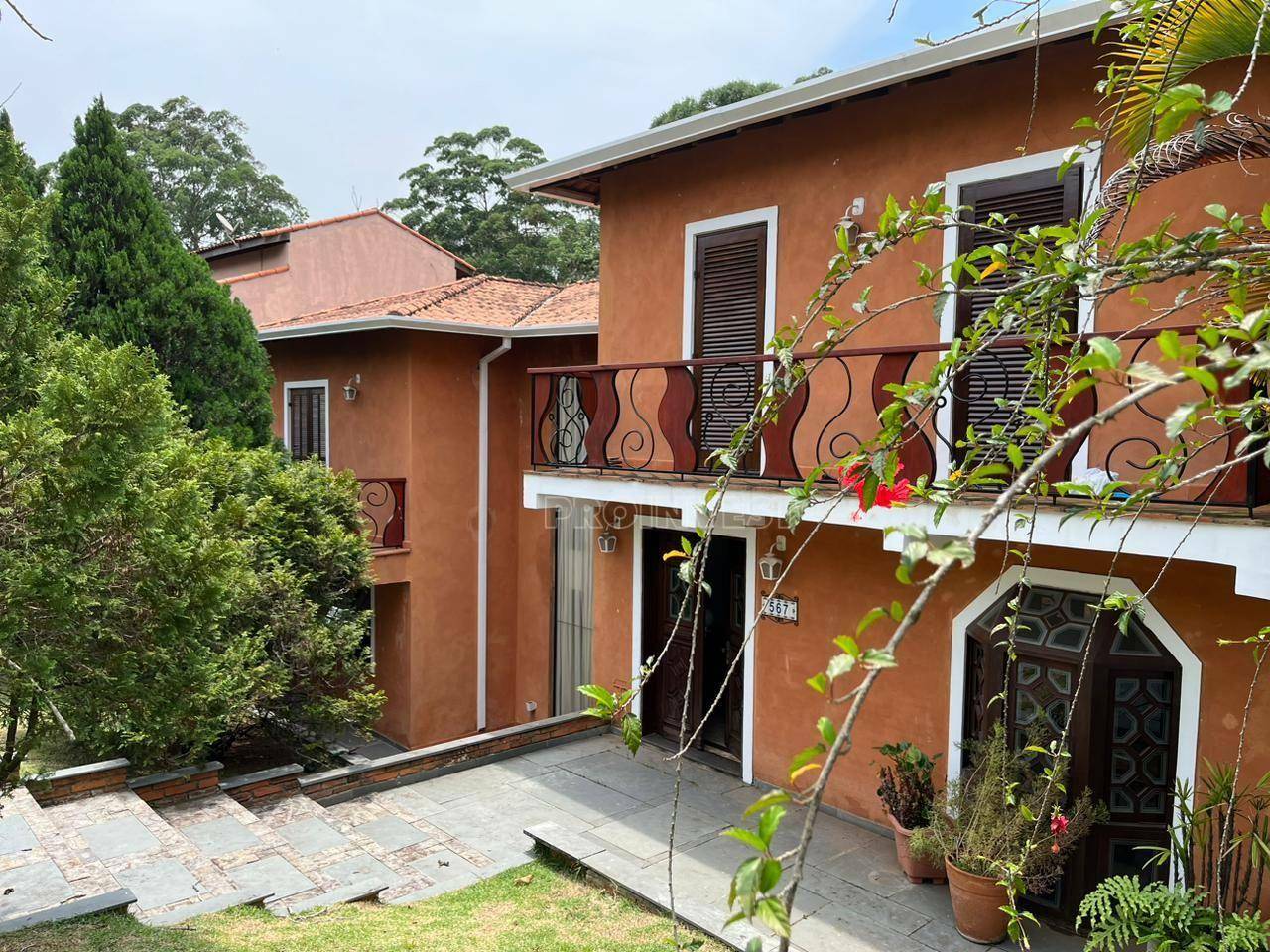 Casa de Condomínio à venda com 4 quartos, 400m² - Foto 1