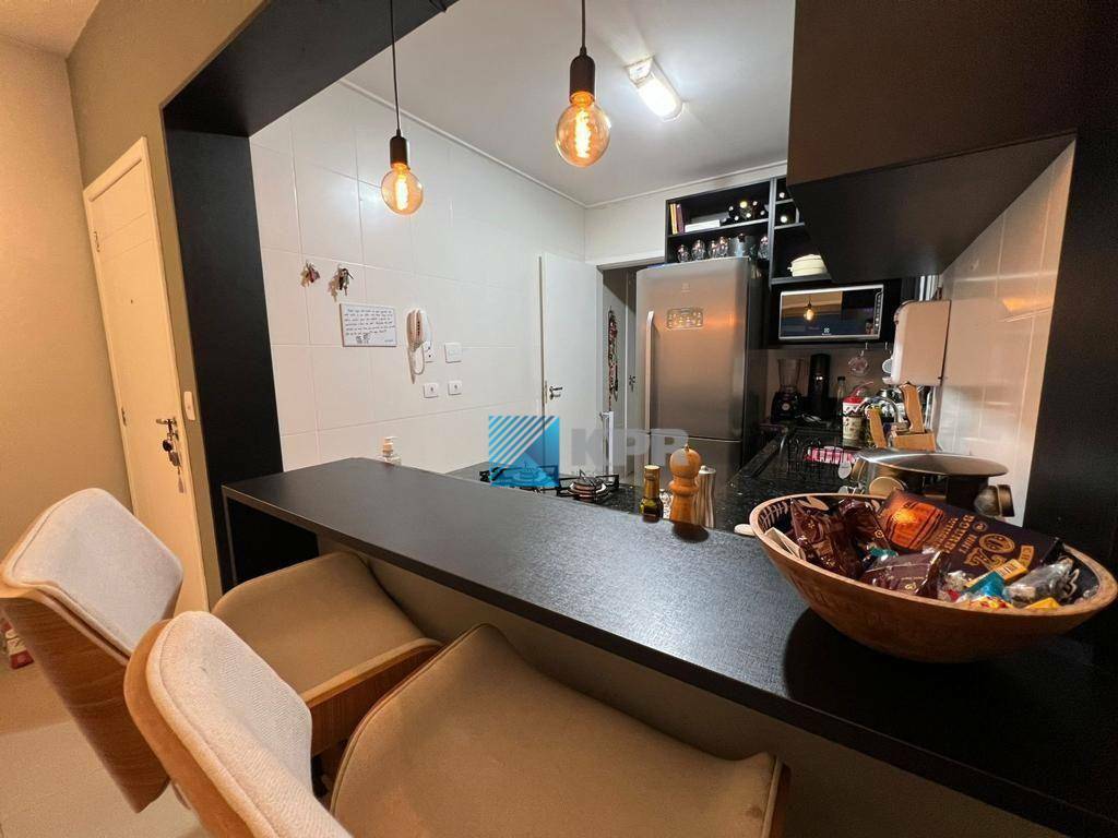 Apartamento à venda com 2 quartos, 75m² - Foto 3