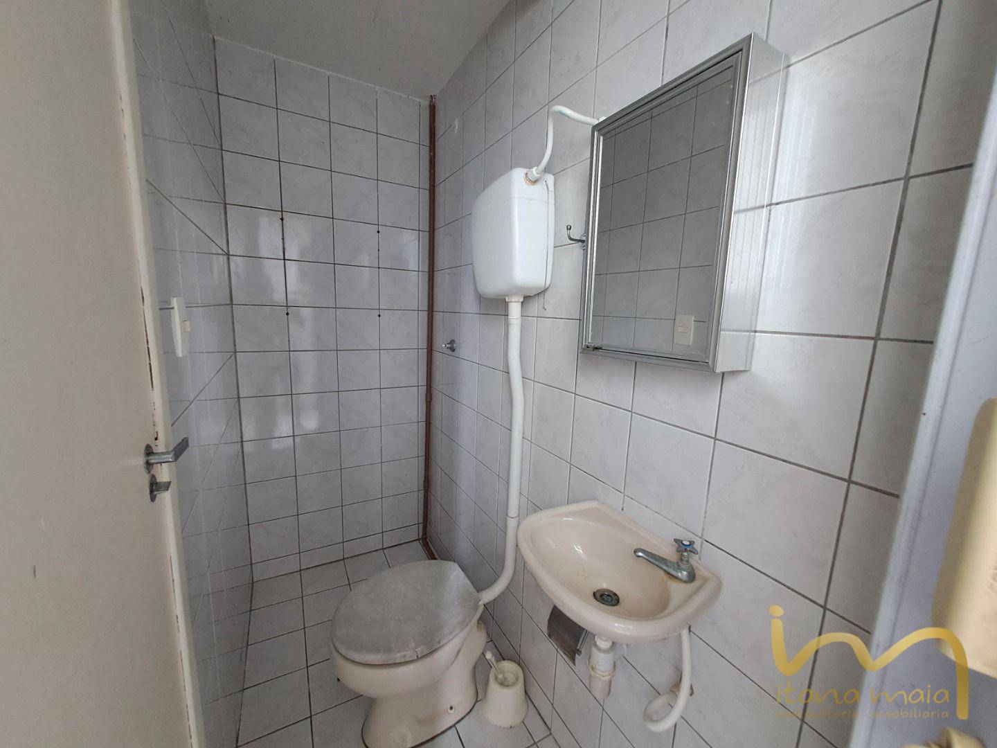 Apartamento à venda com 2 quartos, 67m² - Foto 16