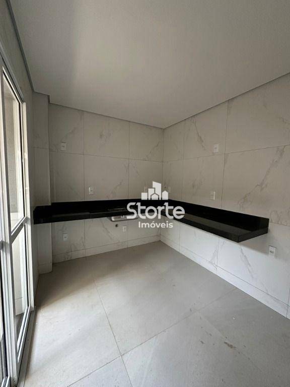 Apartamento à venda com 3 quartos, 110m² - Foto 28