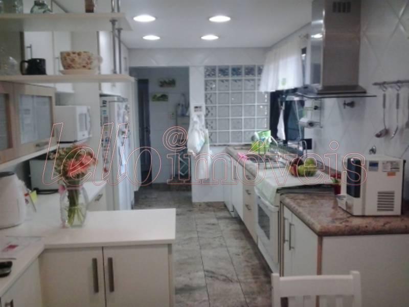 Apartamento à venda com 4 quartos, 210m² - Foto 16