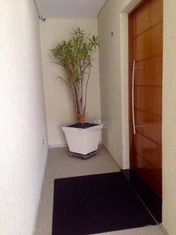 Sobrado à venda com 3 quartos, 220m² - Foto 5