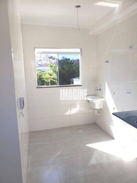 Apartamento à venda com 2 quartos, 40m² - Foto 4