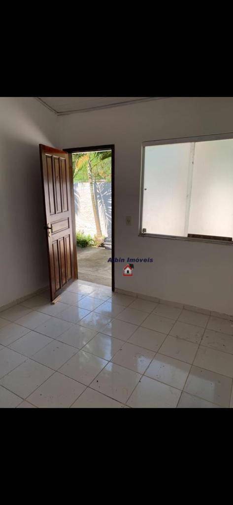 Casa à venda com 1 quarto, 220m² - Foto 17