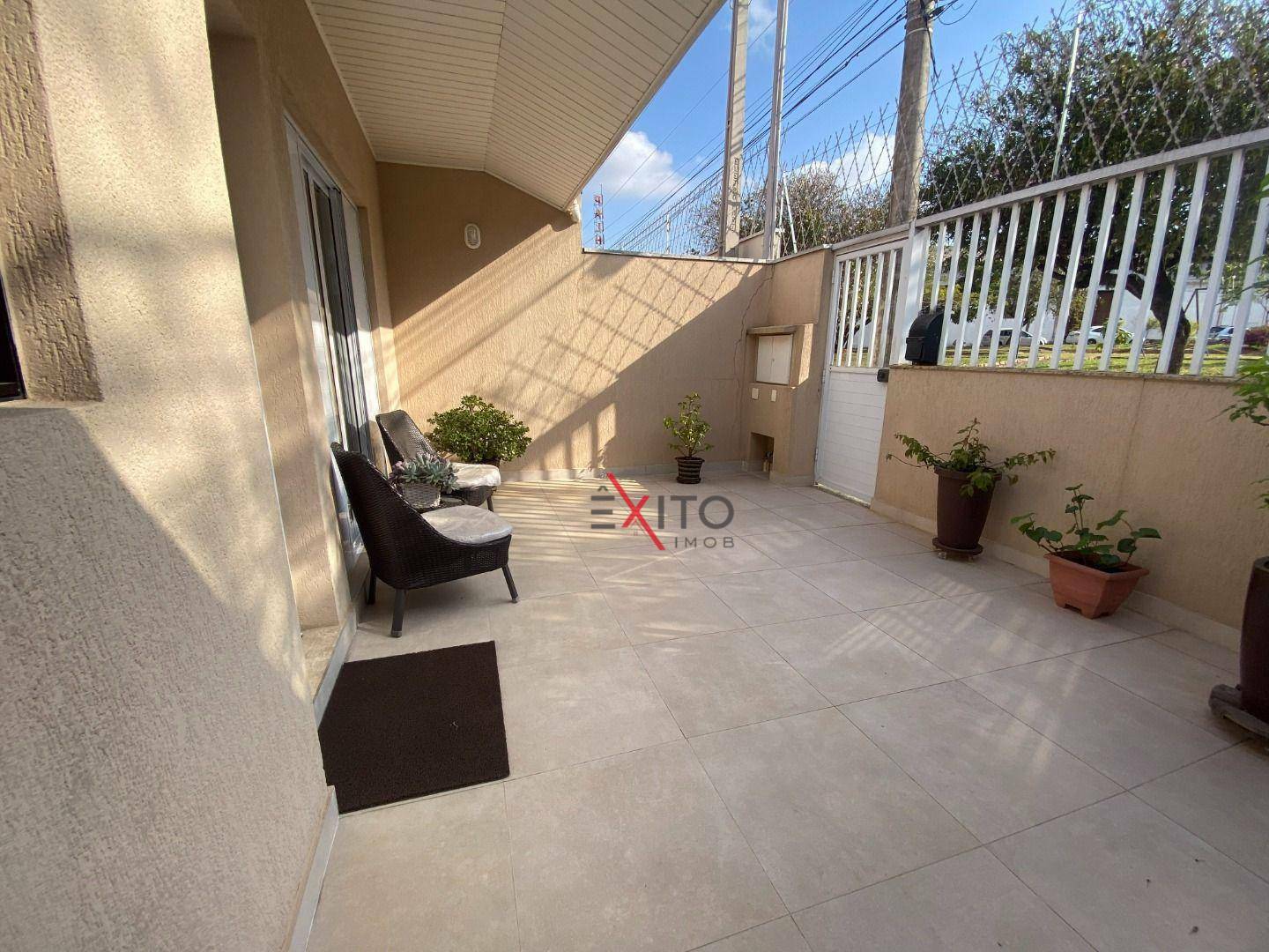 Casa à venda com 4 quartos, 349m² - Foto 17