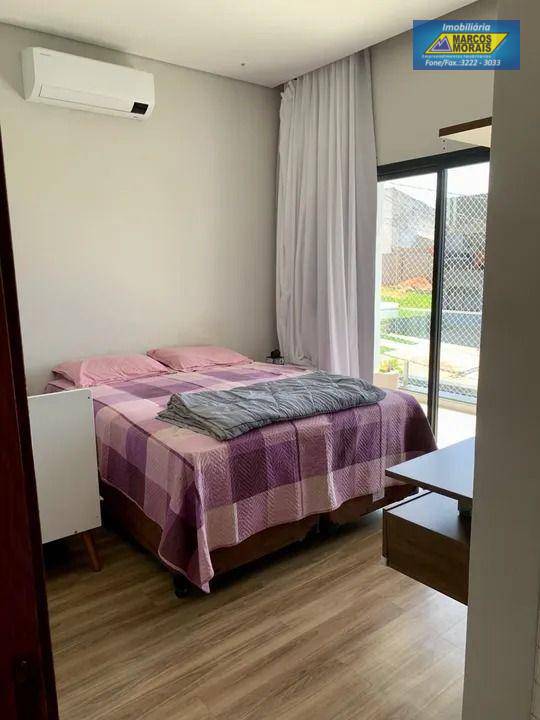 Casa de Condomínio à venda e aluguel com 3 quartos, 202m² - Foto 10