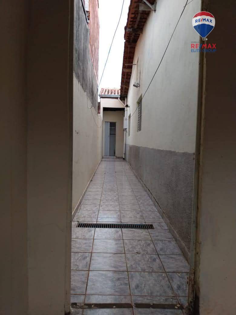 Casa à venda com 3 quartos, 120m² - Foto 26