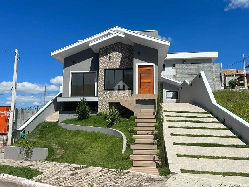 Casa de Condomínio à venda com 3 quartos, 315m² - Foto 1