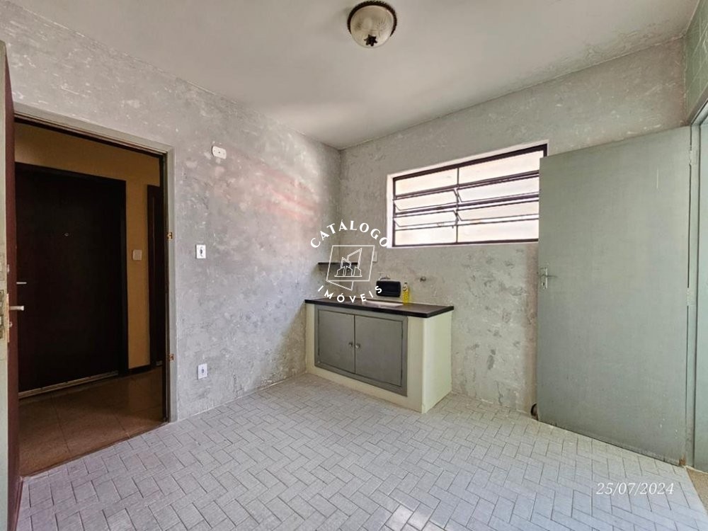 Apartamento à venda com 2 quartos, 70m² - Foto 5